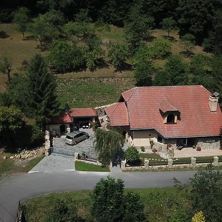 Guest house Cheetah Club Vizovice